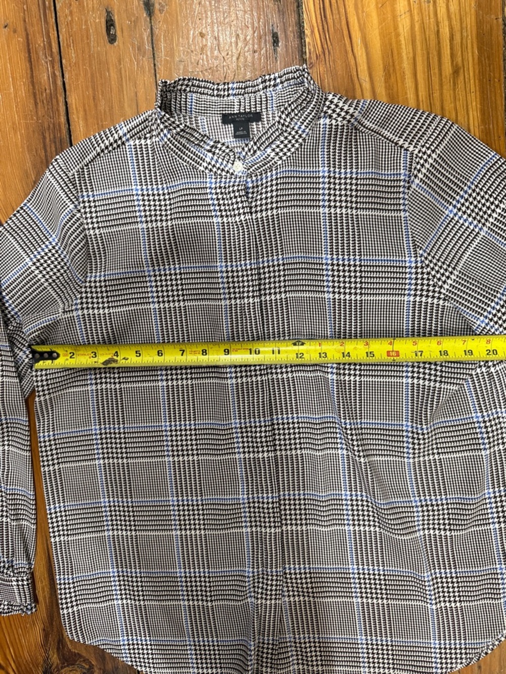 Ann Taylor Brown and White Plaid Button-Down Ruffle Shirt Size Large Petite - Picture 5 of 11